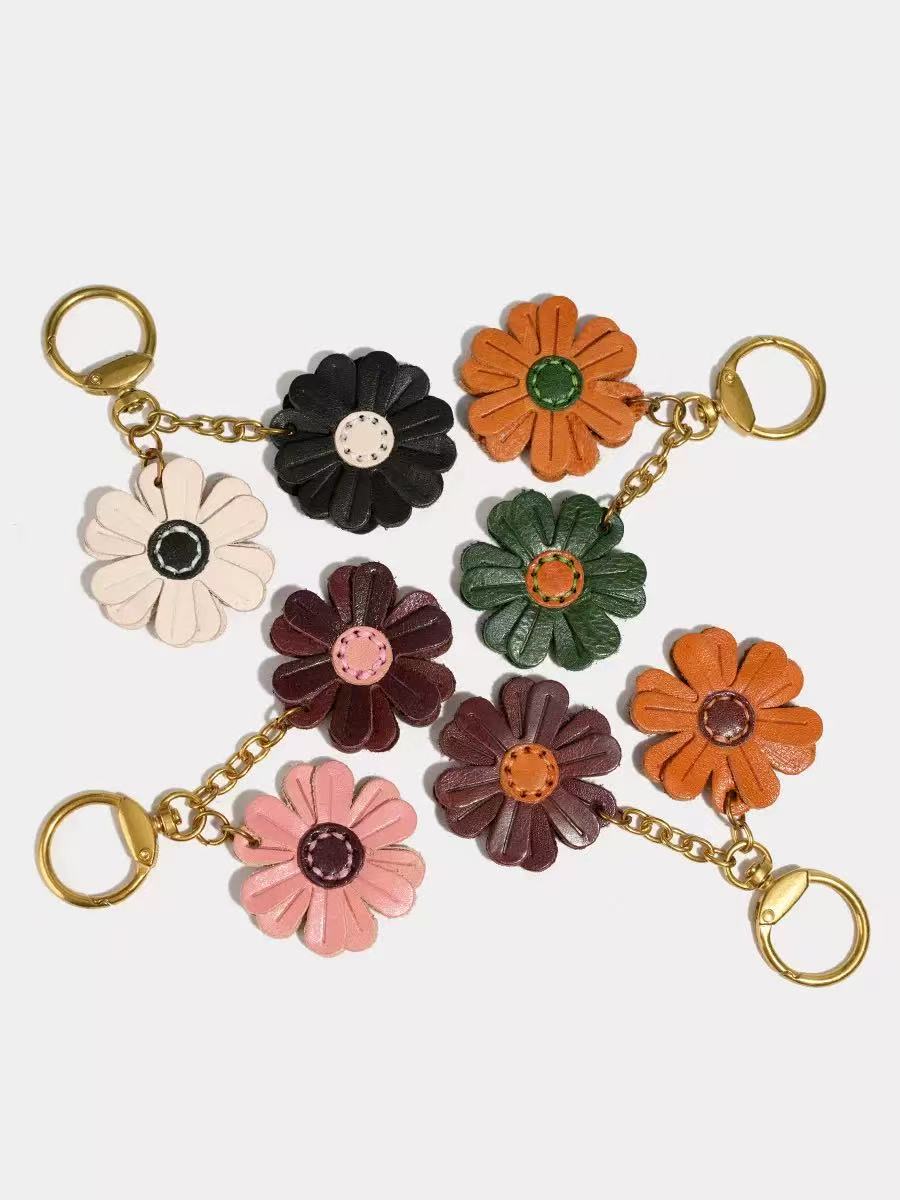 Leather Daisy Flower Keychain Bag Charm